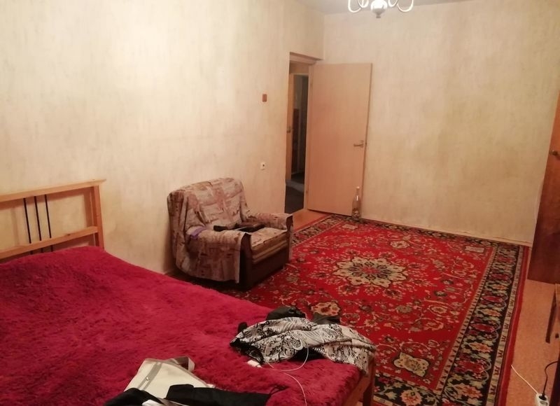 Сдается комната, в квартире есть все необходимое.