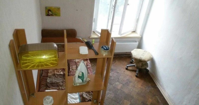 Сдается комната ,вс есть, квартира малонаселенная, соседи все приличн ...
